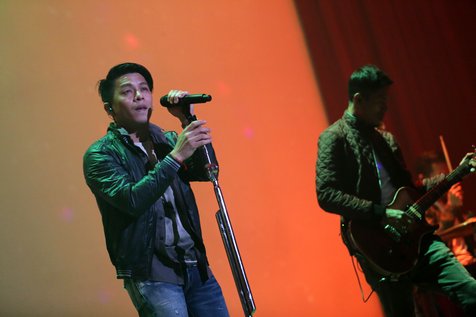 Tak ada yang salah, namun bagaimana para musisi mencari cara untuk tetap bertahan dan mempertahankan industri musik jadi salah satu masalah utama saat ini © KapanLagi.com/Budy Santoso