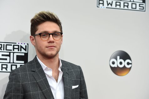 Niall Horan mengawali rangkaian tournya dengan membawakan track Fool's Gold dari One Direction © AFP