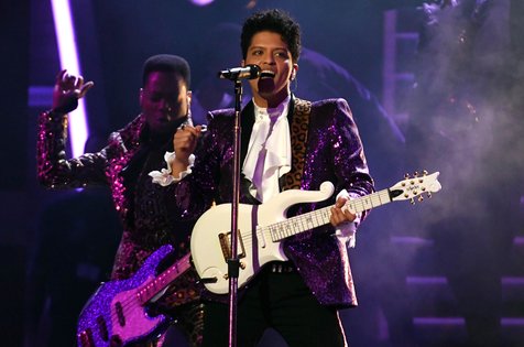 Setelah bekerja bersama sejumlah musisi lain, JoJo akui ingin menggarap rekaman baru bersama Bruno Mars © AFP