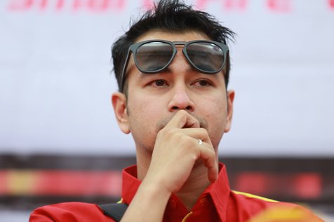 Berada di tengah suasana duka meninggalnya Julia Perez, Raffi Ahmad tetap sempatkan diri untuk menghadiri acara ultah anak Ruben Onsu © KapanLagi.com/Agus Apriyanto