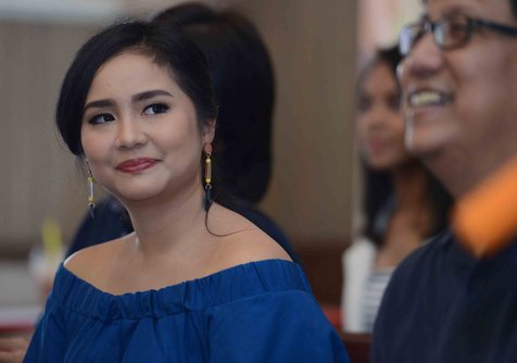 Tak mau berkompetisi, Gita Gutawa lebih memilih untuk menyajikan karyanya secara berbeda dari penyanyi kebanyakan © KapanLagi.com/Bayu Herdianto