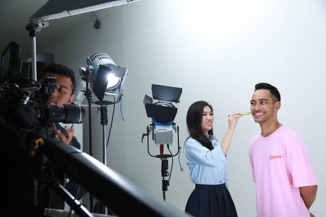 Antusias untuk ikut menggarap video klip, Gamal berharap single dan album baru Isyana bisa mendapat respon yang positif © KapanLagi.com/Muhammad Akrom Sukarya