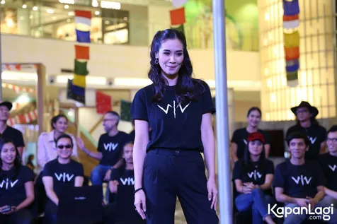 Marsha Timothy ikut bermain dalam WIRO SABLENG 212. © KapanLagi.com/Agus Apriyanto