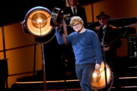 Ketika masa-masa jaya berakhir, Elton John berharap Ed Sheeran bisa menerimanya © AFP