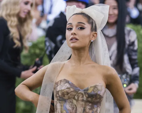 Gambar dari Ariana Grande Rilis Single Dari Album Terbarunya, 'God Is A Woman' » ariana grande 20180620 001 ap images ariana grande 20180620 001 ap images » Ariana Grande Rilis Single Dari Album Terbarunya, 'God Is A Woman'