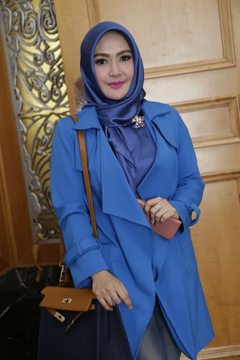 Kesetiaan Edies Adelia