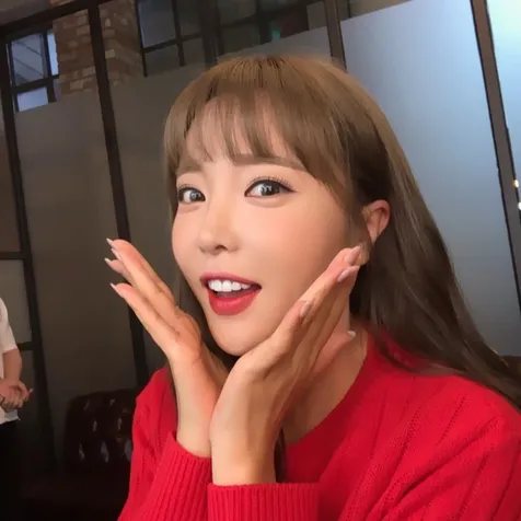 Hong Jin Young