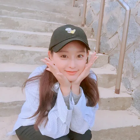 Kim Ji Won