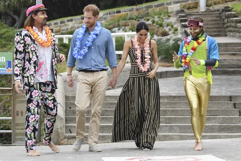 Kenakan Baju Sama Saat ke Australia
