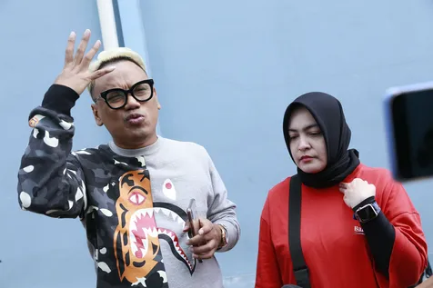 Astrid Pernah Jalan Sama Mantan