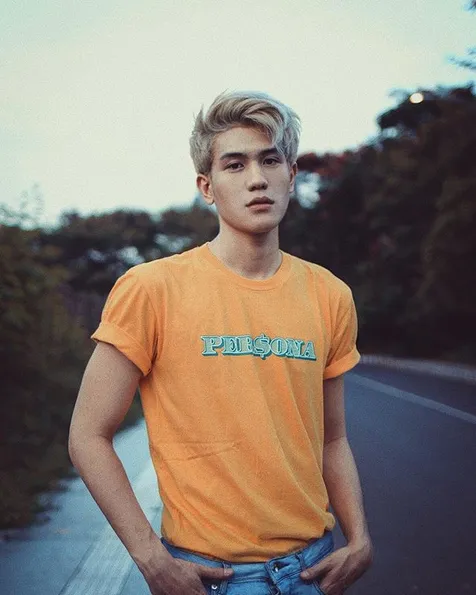 Bahu Lebar