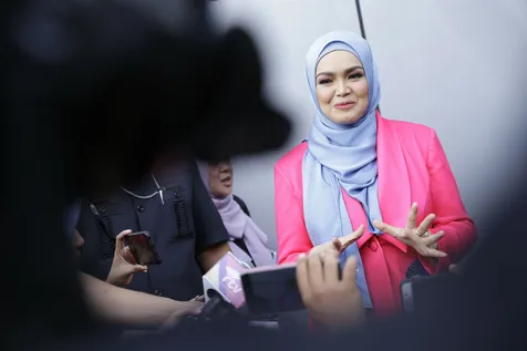 Kolaborasi dengan Tulus