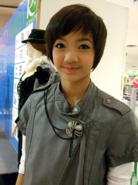Rambut Super Pendek