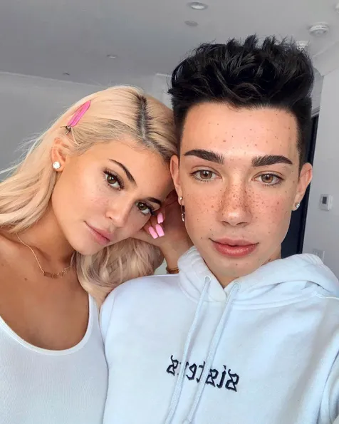 Video Collab Bareng Kylie Jenner