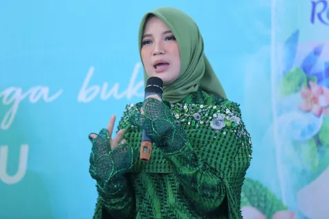 Artis Tinggalkan Dunia Hiburan