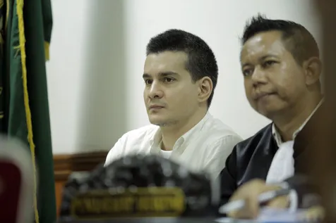 Paling Mengenal Steve Emmanuel