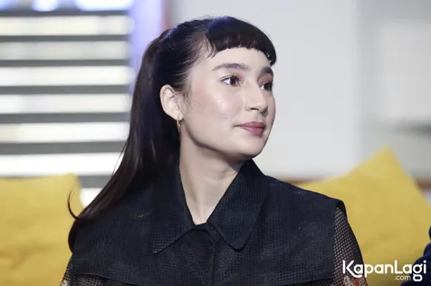 Nyanyi Lagu Dangdut