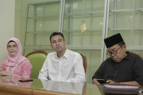 Meminta Maaf