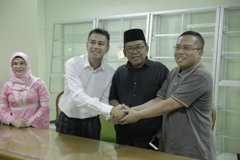 Pilih-pilih Naskah