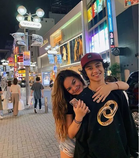 Jalan Bareng Sarita dan Shafa