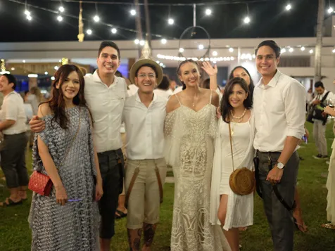 Pernikahan Nadine - Dimas Anggara