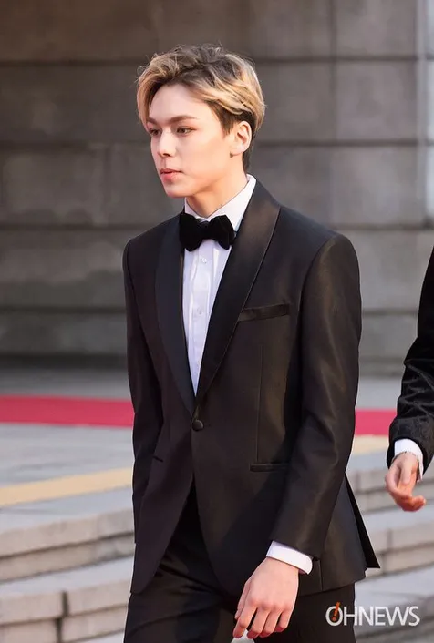 Vernon Seventeen