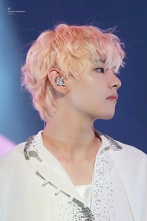 V BTS