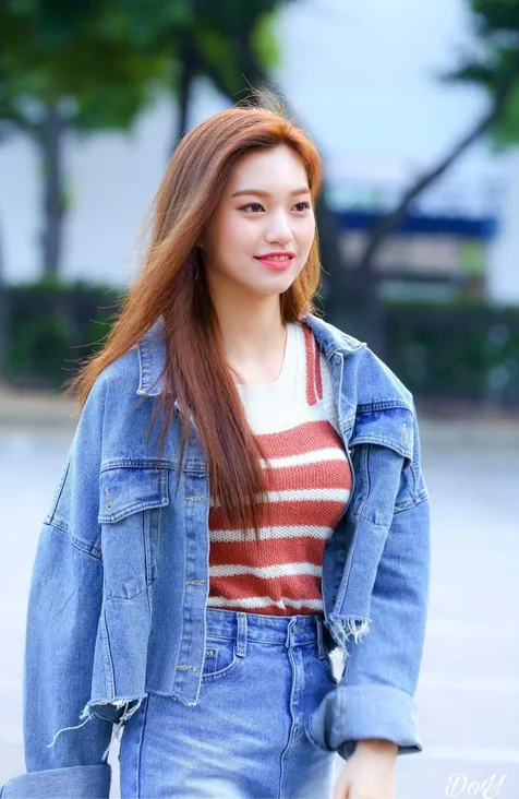 Doyeon Weki Meki