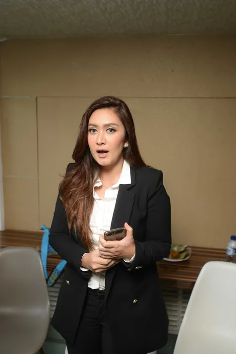 Nafa Hanya Memperingatkan