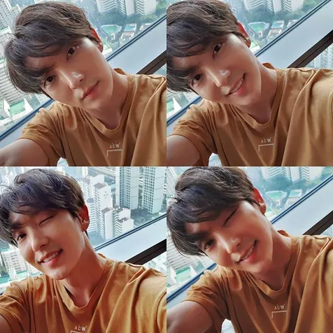 Selfie Ganteng ala Idol
