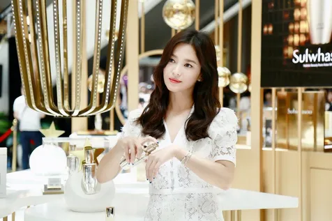 Tampil Simple Makin Elegan