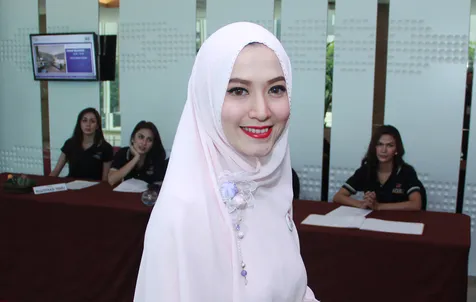 Lyra Virna