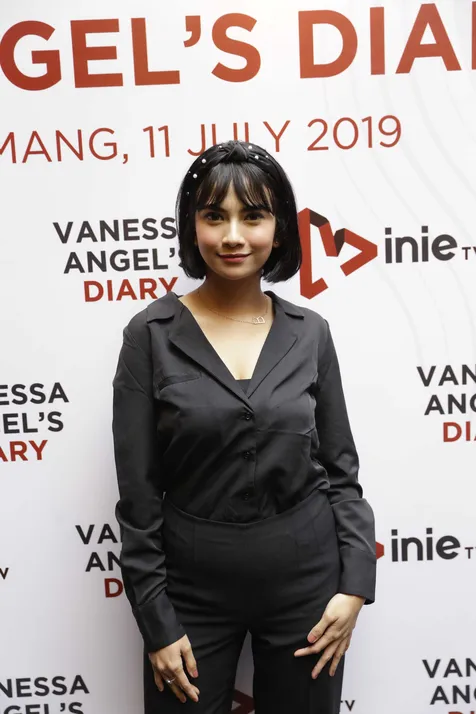 Bayaran Vanessa Bisa Untuk Beli Pulau?