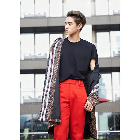 Tinggi 183 cm