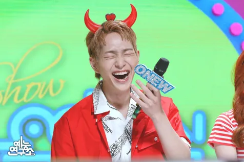 Onew SHINee