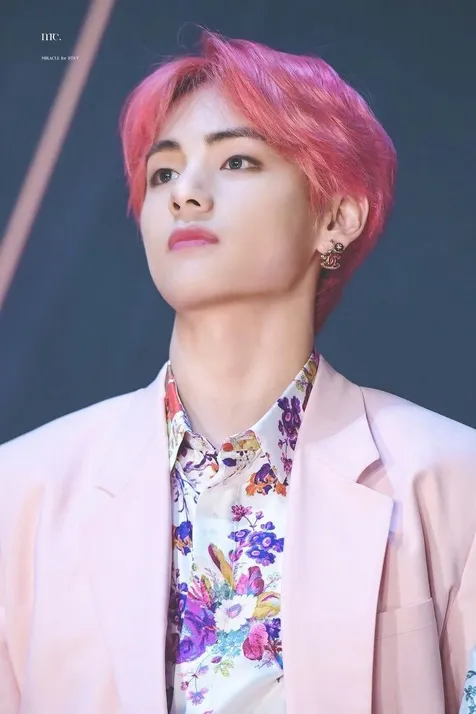 V BTS