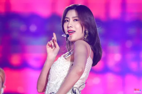 Hayoung APink