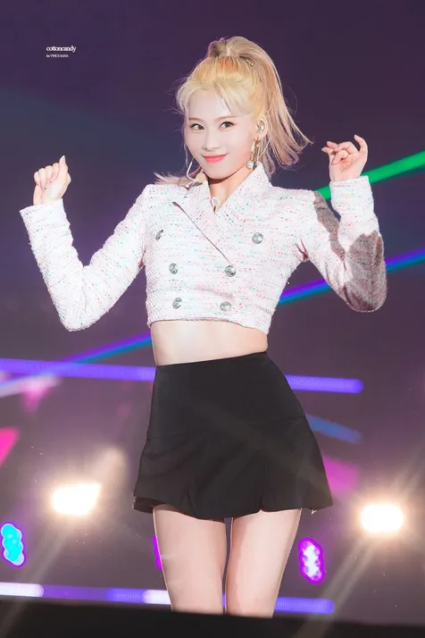 Sana TWICE