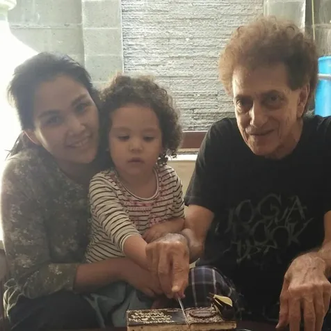 Ajak Anak Manggung