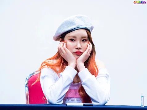 JooE MOMOLAND