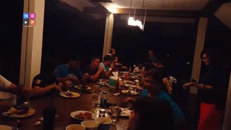 Makan Bersama Keluarga