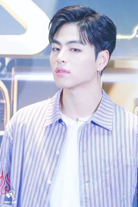 Junhoe iKON