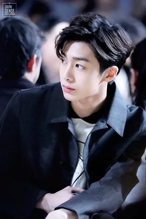 Hyungwon MONSTA X