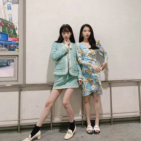 Duo dengan IU