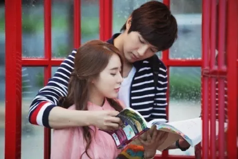 Yoo In Na - Ji Hyun Woo