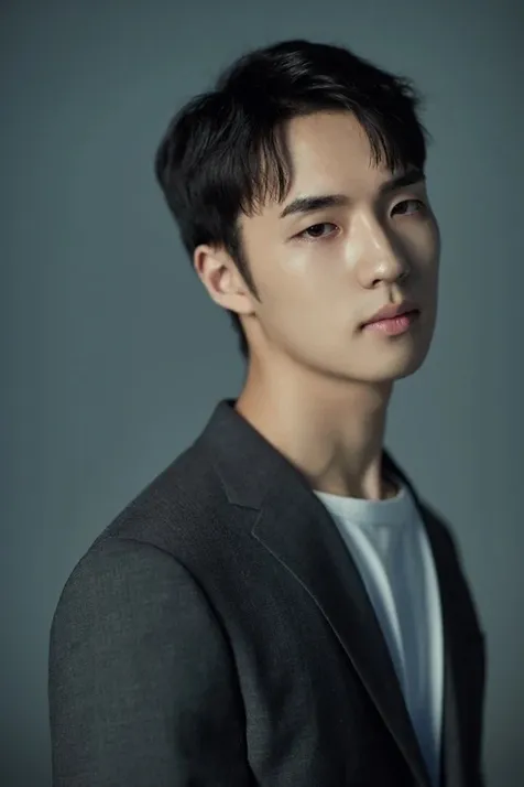 Lee Seung Min