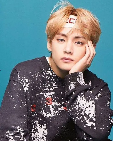 V BTS
