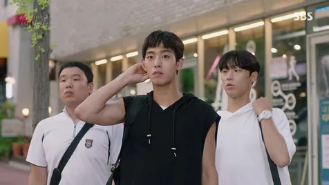 STILL 17