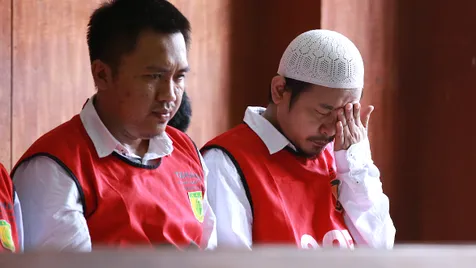 Keluarga Tak Tahu
