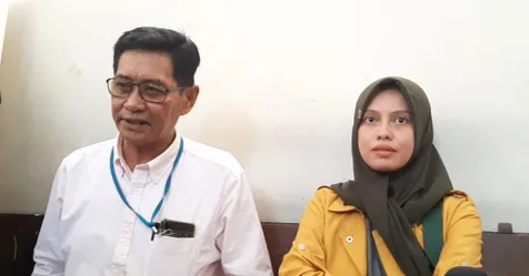 Jadi Tulang Punggung